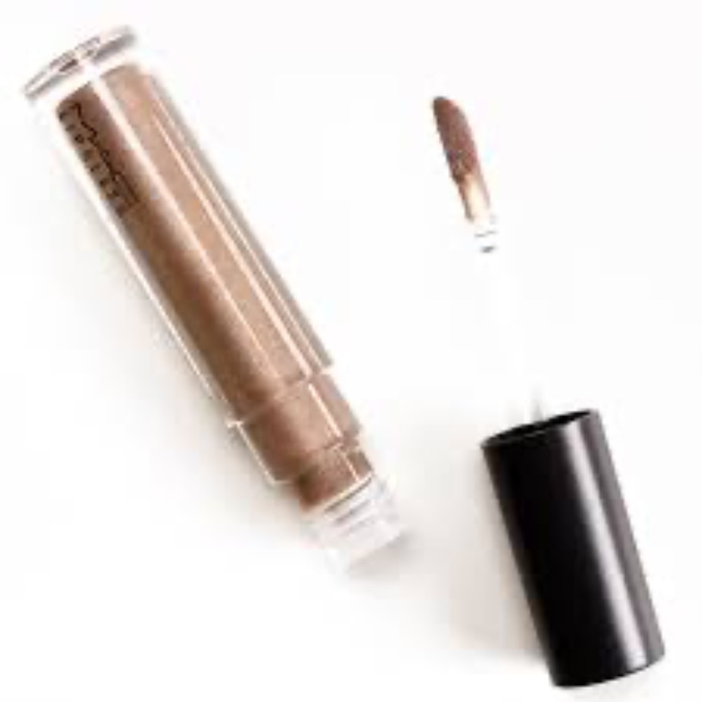 MAC EXPLICIT LIP GLASS New in Box